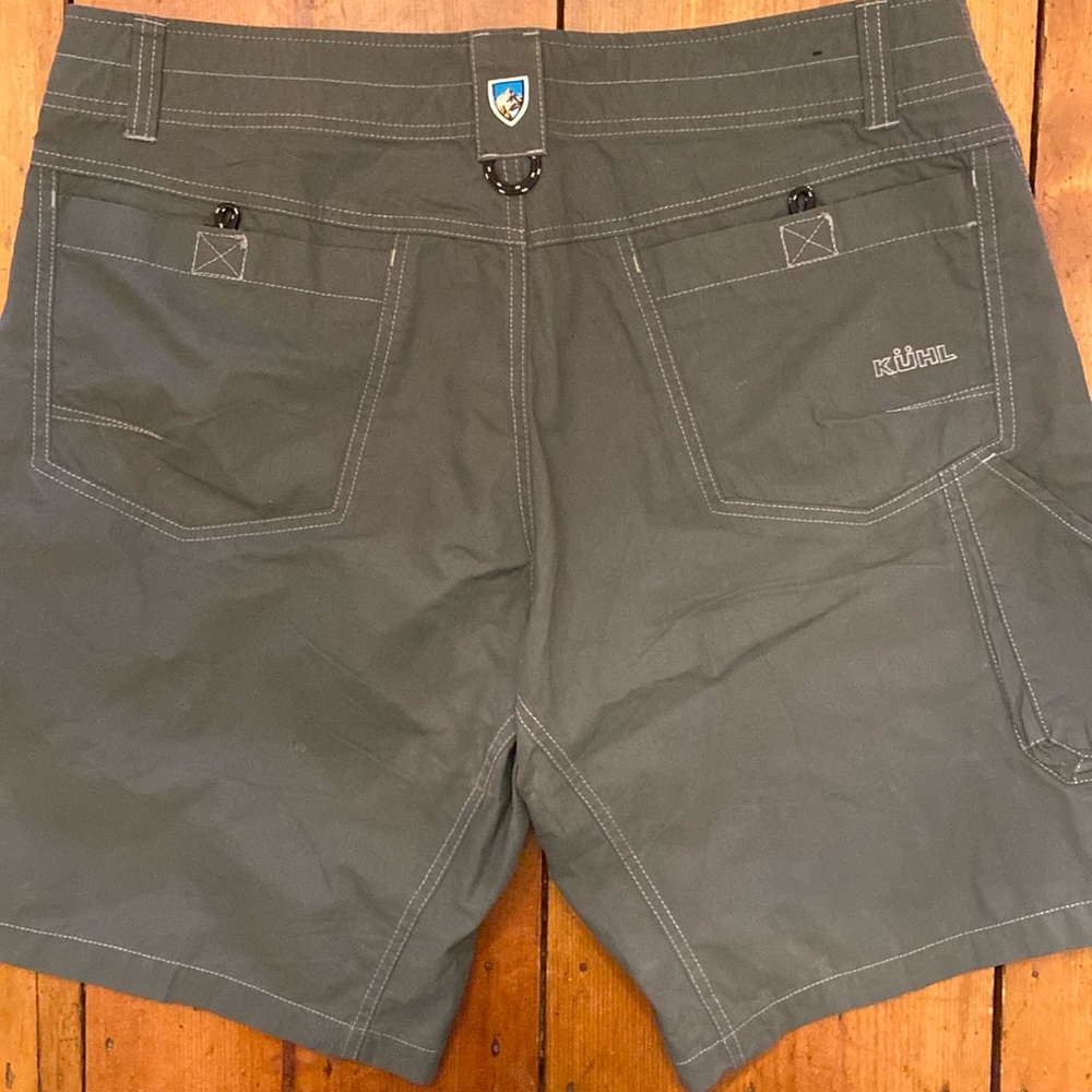 KUHL Shorts Mens 36